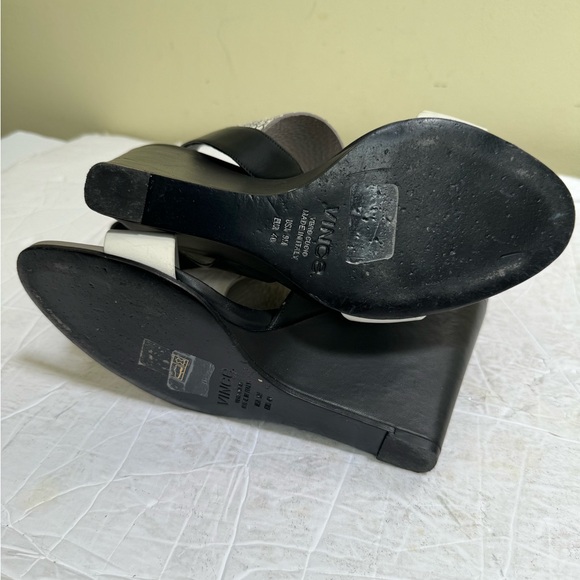 Vince Kyra Wedge Snake embossed Leather Sandals Shoes Platform Neutral Slides 9 - Picture 13 of 16